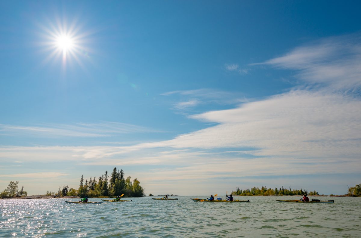 guided kayak trip in the northwest territories