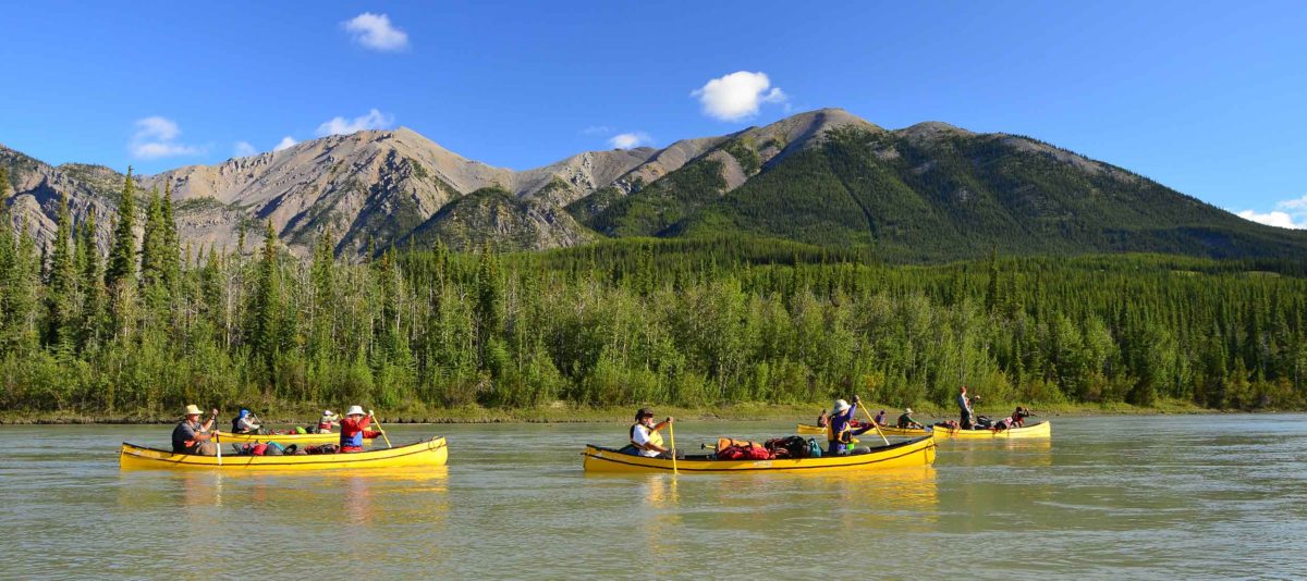 guided canoe trip on the nahanni river
